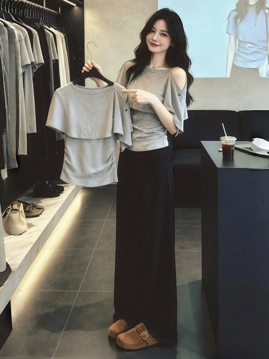 

Elegant Grey Cloak Shoulder Pad T-Shirt Women Summer Chic Unique Top Asymmetrical Breathable Skin-friendly round Neck Short S...