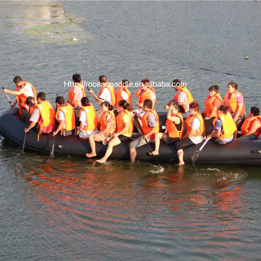 قوارب كبيرة قابلة للنفخ 7 م 8 م 9 م 10 م مع 1.2 ملم PVC عائم لمياه المحيط الانجراف للأنشطة الخارجية