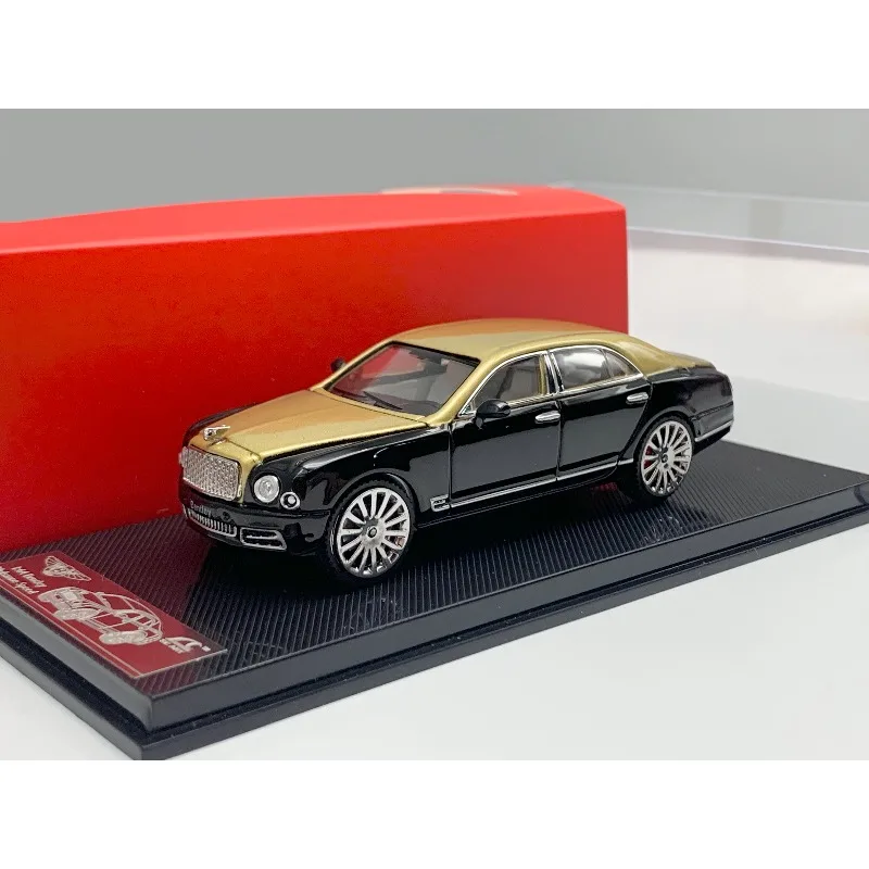 Diecast SC Models 1:64 Scale Bentley Mulsan 4-door Sports Edition Two-tone Alloy Car Model