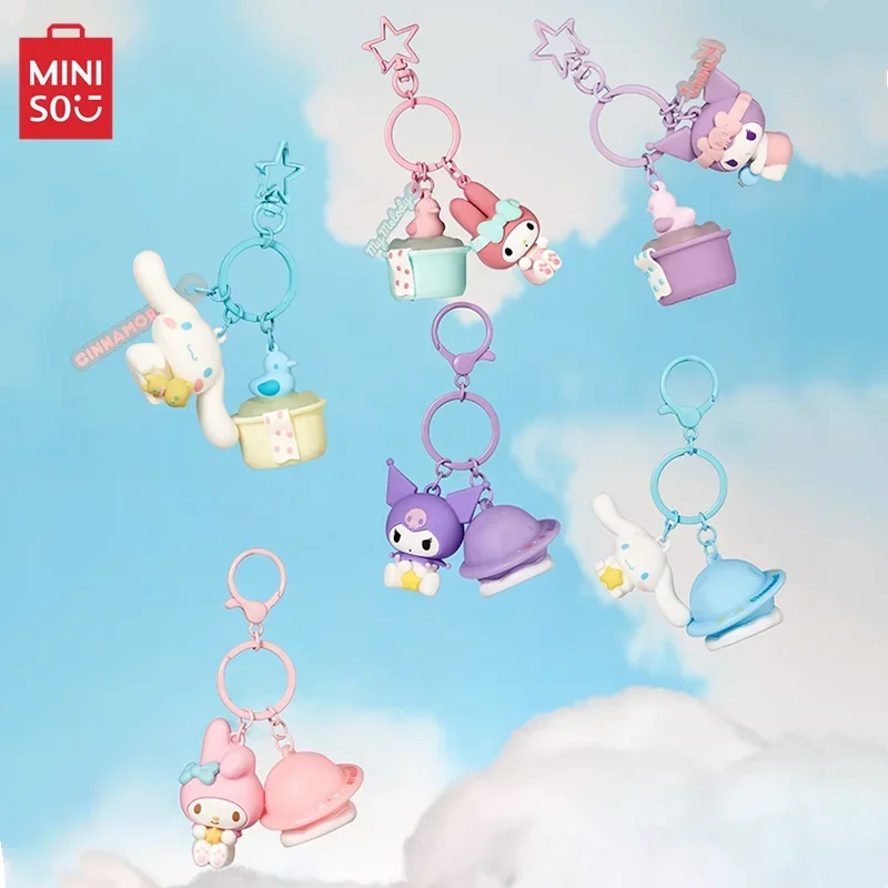 

MINISO Sanrio Characters Series Shampoo LED Light-up Keychain My Melody Bag Decoration Pendant Children's Toy Birthday Gift