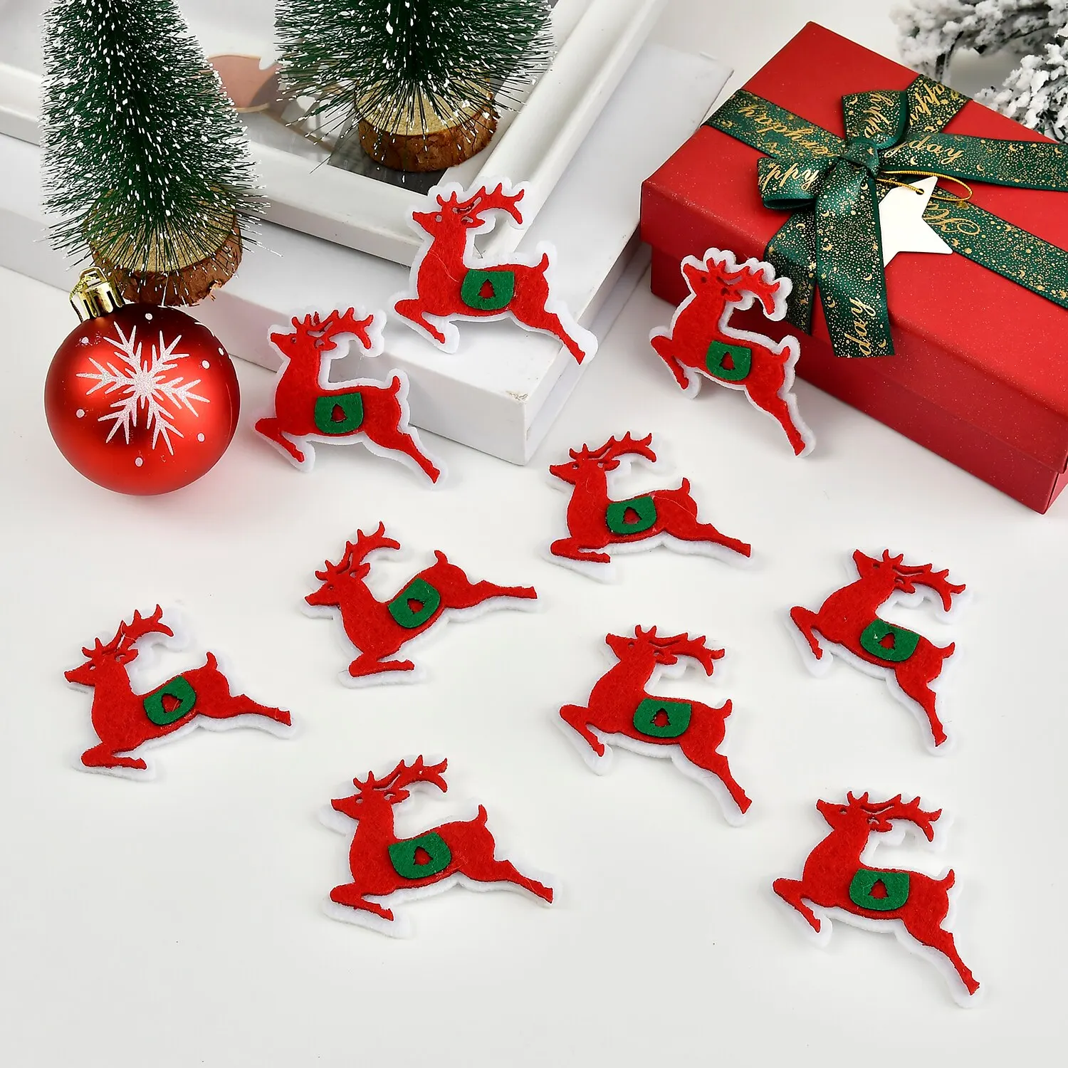 Santa Felt, Christmas Decorations Cloth Paste, Santa Snowflake Elk Ornaments Christmas Accessories 10pcs