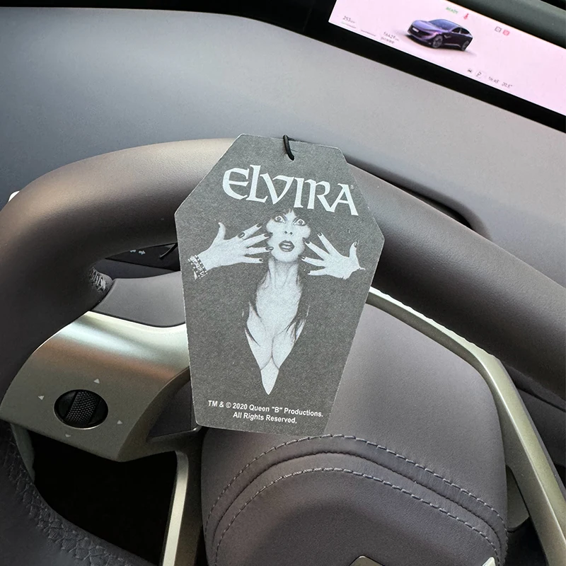 Weird Smell (Elvira Coffin Classic) Arctic Ice Scent (Refreshing/Summer Style) Car Air Freshener |   Rearview Mirror Hanger & Dual-Purpose Air Vent Clip |   Natural Material Aromatherapy Tablets |   Long-Lasting Fragrance for 90 Days |   Alcohol-Free |   Not Afraid of the Sun Exposure |   Designed Specifically for Odor Removal in Cars, Closets, and Bathrooms. |   Cartoon Animation Graphics |