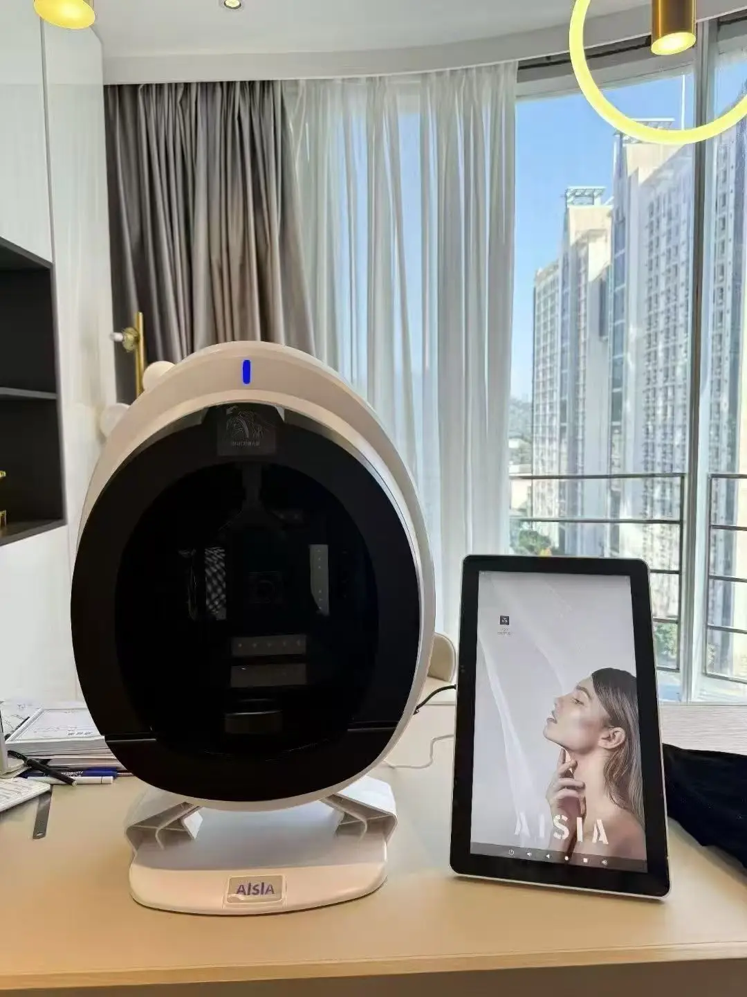 

AISIA Q1 3D AI Анализатор кожи лица Обнаружение проблем кожи Диагностика 8-спектр Профессиональный анализ Оборудование для салонов красоты