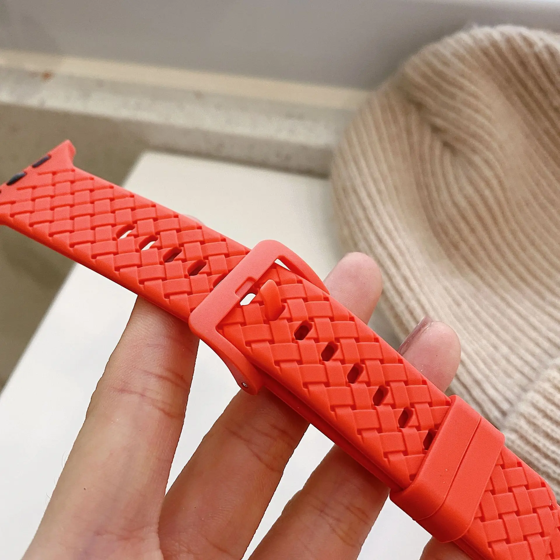 Silicone Strap for Apple watch band 44mm 40mm 45mm 41mm 42mm 38mm Accessories Woven Pattern bracelet iWatch series 6 5 4 3 SE 7