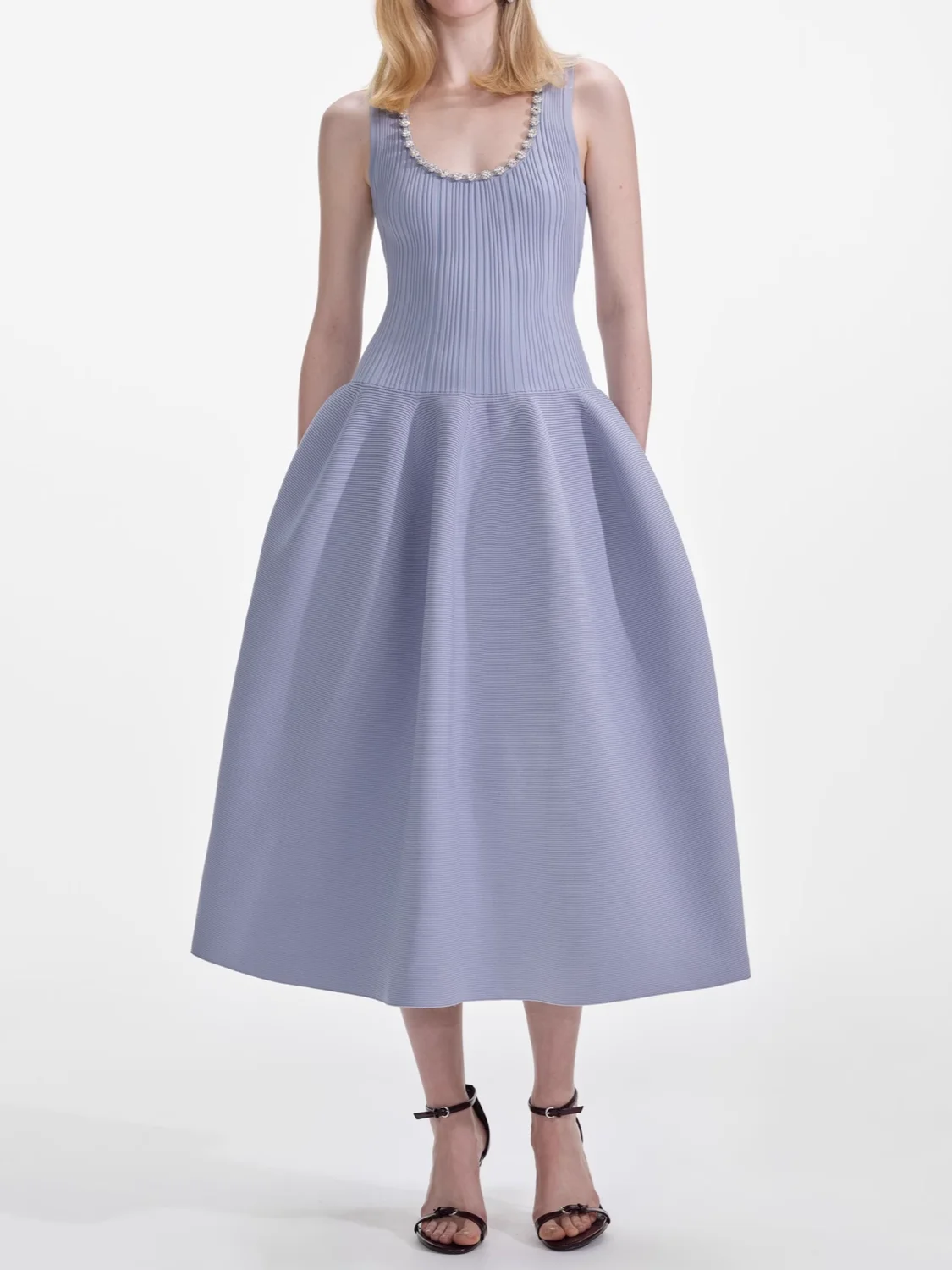 

Diamond Decoration Women's Blue Knitted Robe Summer 2025 U-Neck Sleeveless Temperament Vest Dress