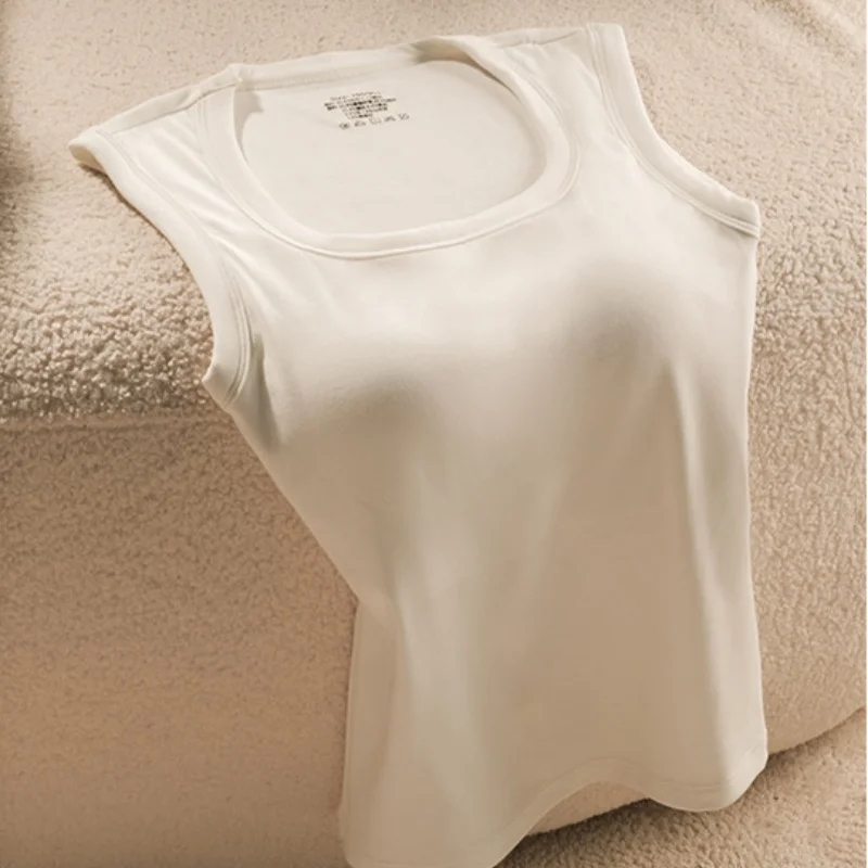 Birdtree, Damen-Tanktop aus Kaschmir-Seidenmischung, mit integrierter BH-Weste, solides ärmelloses Herbst-Shirt, feminine Tank-TopsT5N218JF