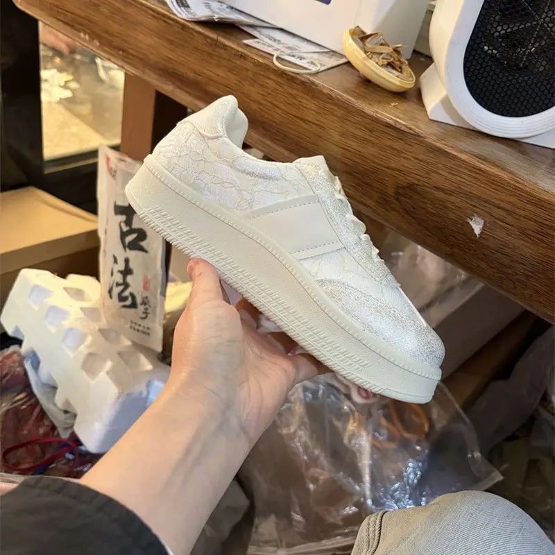 German Trainer Sneakers Women Retro White Shoes Lace Ribbon Breathable Mesh Casual Trainers 2026 Spring - view 2