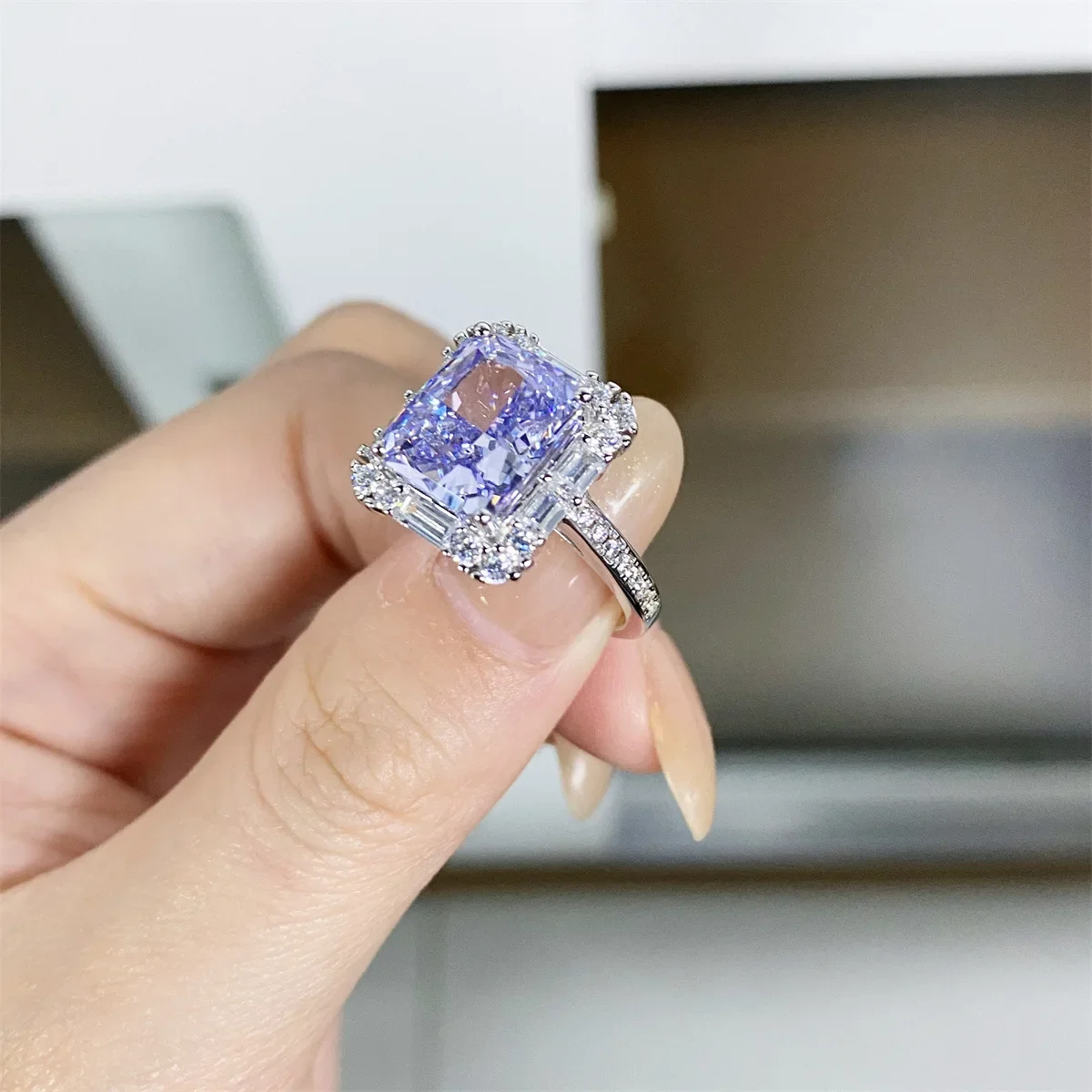 PT950 platinum ring for women, lavender ice flower cut ring, light purple Radiant Cut diamond