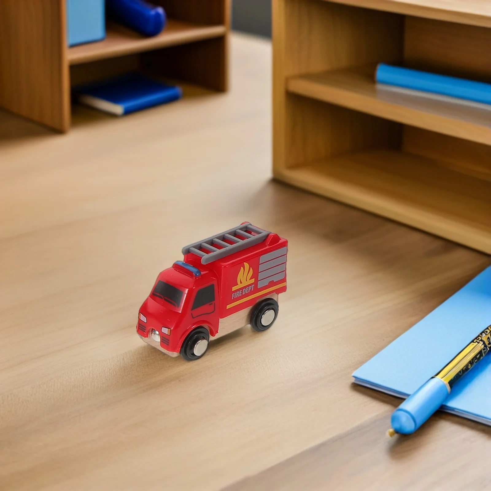 Children Wooden Vehicle Shape Lightweight Portable Easy Carry Early Education Learning Children Wood Car