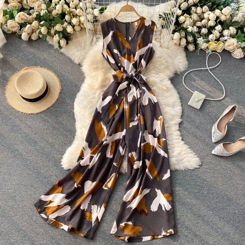 Women Summer Fashion Print Jumpsuits V-neck Sleeveless Romper Waistband Jumpsuits Euro Style Ladies Loose Leg Pants Overalls