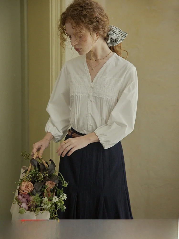 

C.PAIA Qia Pi Ya 'Waterdrop Love Song' Embroidered Lace Vintage Design Sensation Small ence White irt Women's Faion