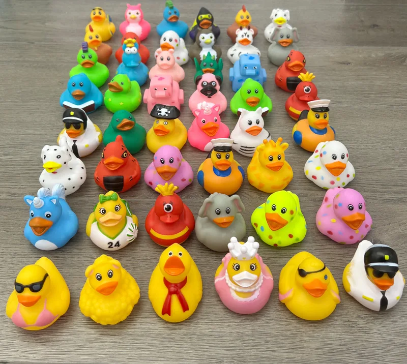 5-50 PCS Kids Christmas Rubber Ducks Bath Toys Boys Girls Christmas Decor Gifts Kids Holiday Toy Gifts Cake Decorations