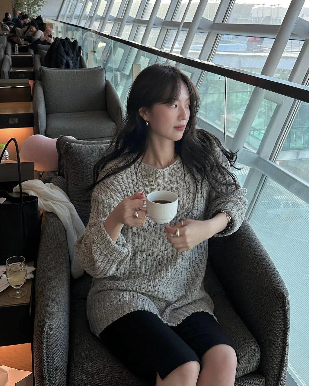 

LC24 New Comfortable Casual Loose oulder Long Sve Knitted Sweater Simple Stripe Design Cotton Commute Sle round Ne