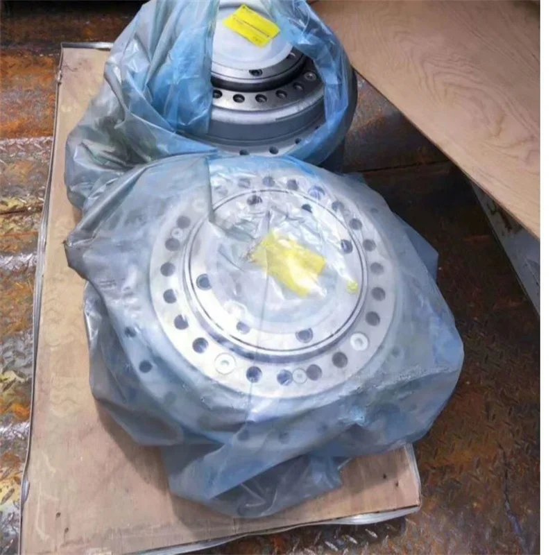 مخفض محرك السفر الهيدروليكي 701 703 705 706 707 709 710 711 713 GRUPPO CARRARO OK Antriebstechnik Bonfiglioli Final Drive