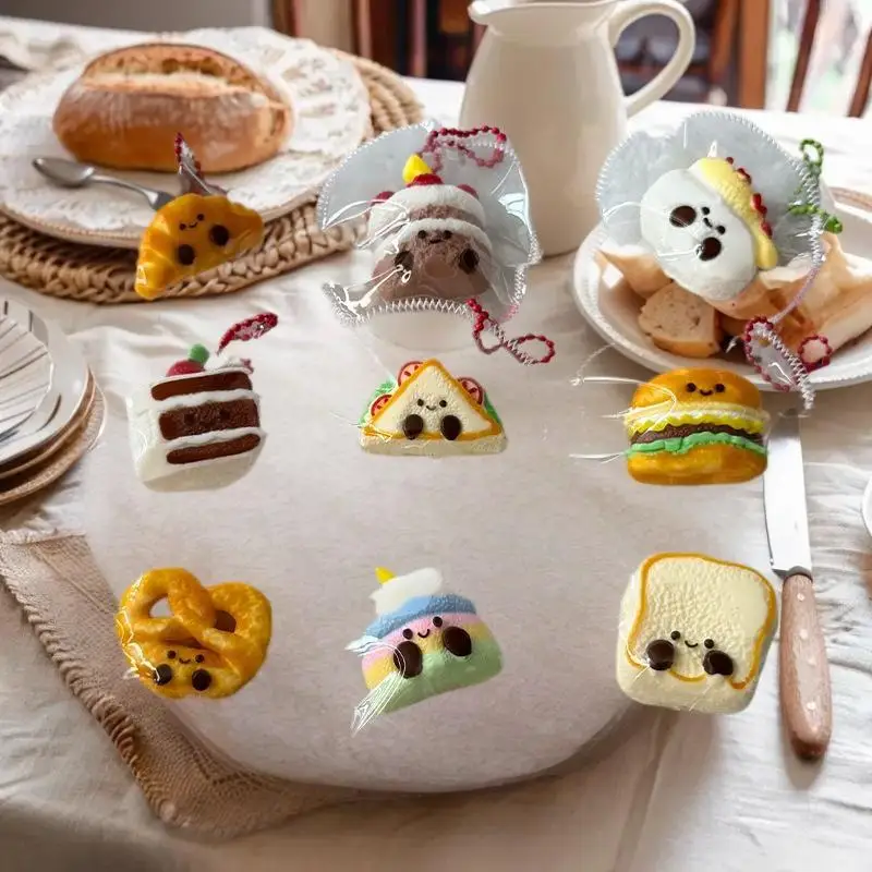 Aangename simulatie broodknijpspeelgoed, cartoon siliconen stressverminderer Leuke mini-rebound langzaam speelgoedgeschenken