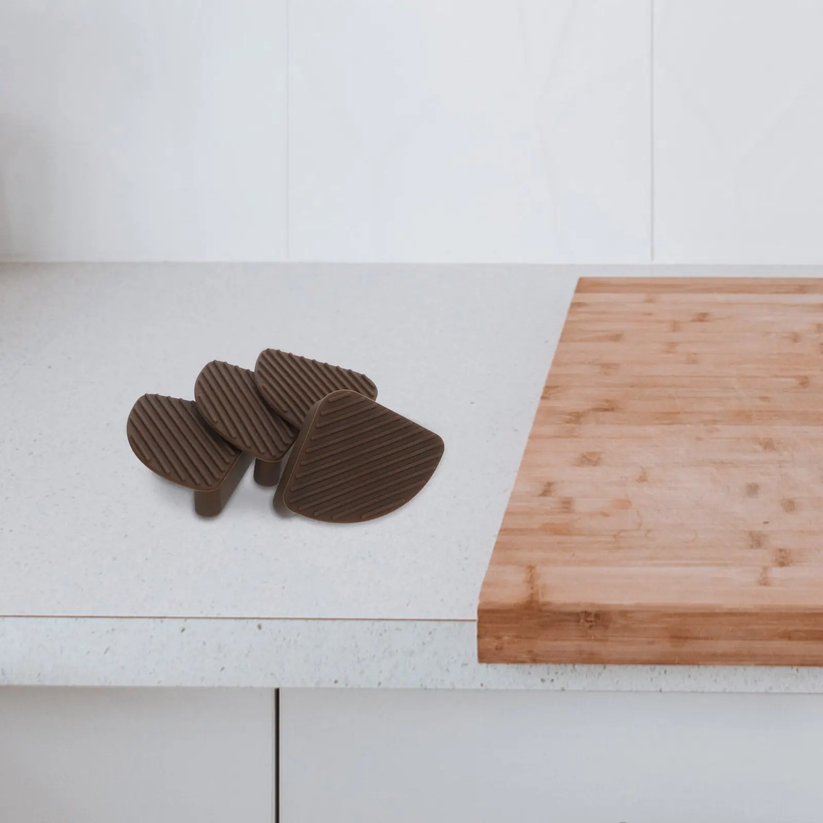 4Pcs Cutting Board Feet Silicone Non-Slip Shock Absorbent Stabilizer Pads for Wooden Plastic Glass Boards Kitchen Countertop