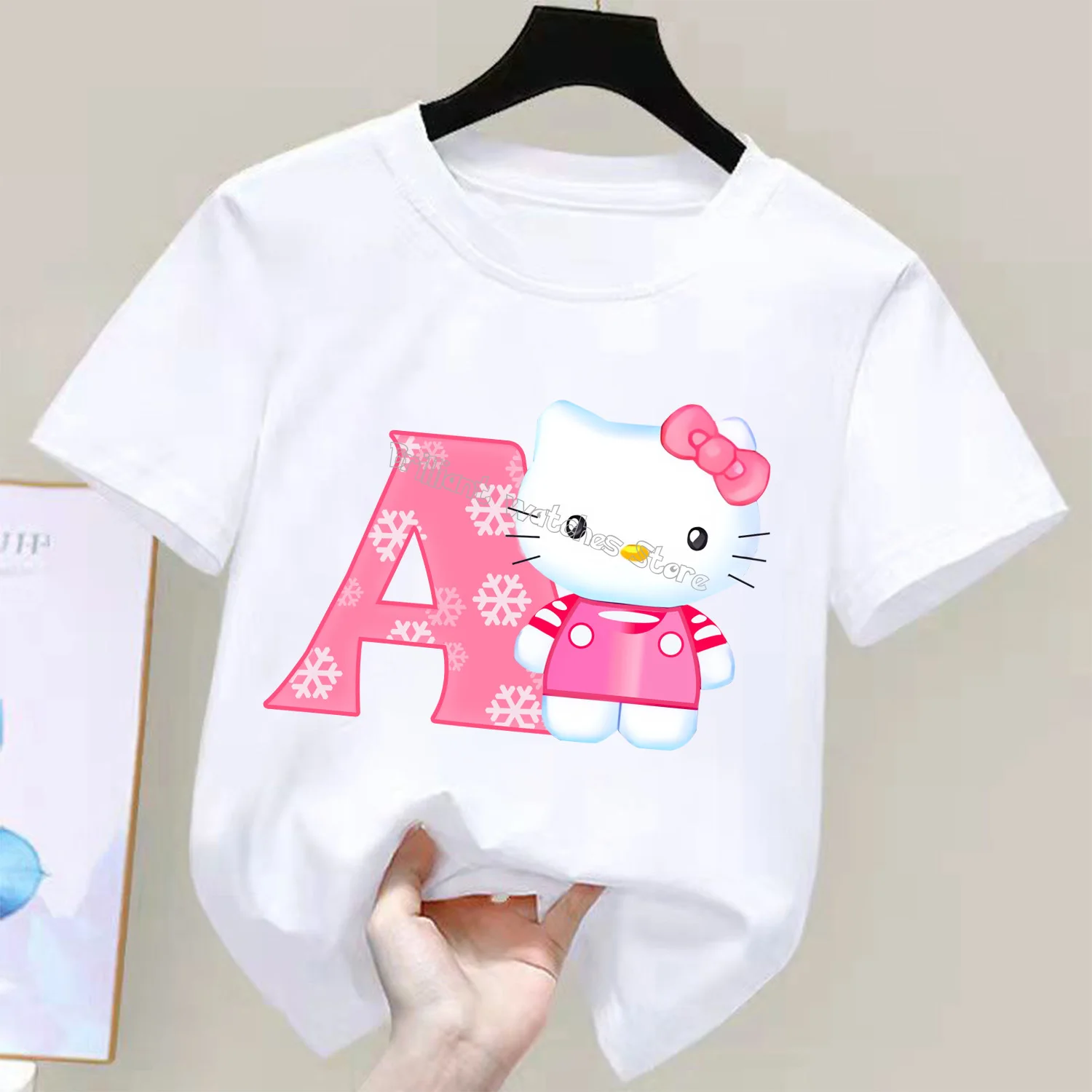 Hello Kitty 26 literki t-shirt dla dzieci Sanrio Cartoon t-shirt moda biały krótki rękaw uroczy Anime luźne ubrania prezent dla dzieci