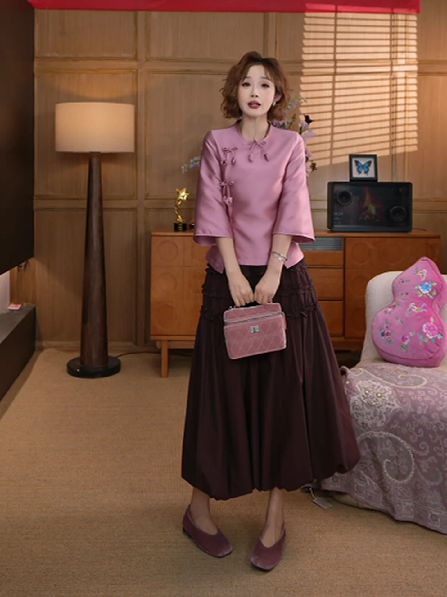 

Рубашка Yolo Original с объемной вышивкой из шелка, с длинным рукавом, в китайском стиле, свободного кроя, с круглым вырезом, для повседневной носки, для женщин среднего возраста