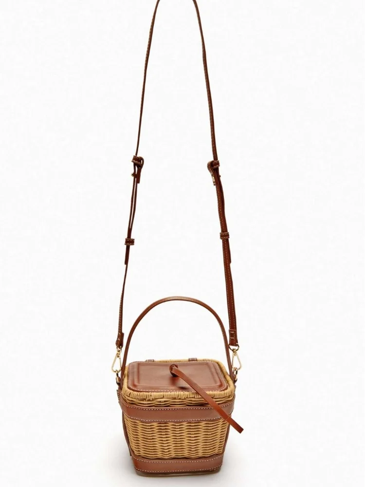 Модные сумки-ведра из ротанговой ткани для женщин, новые повседневные кожаные сумки через плечо с панелями, летняя маленькая сумка для пляжного отдыха и отдыха