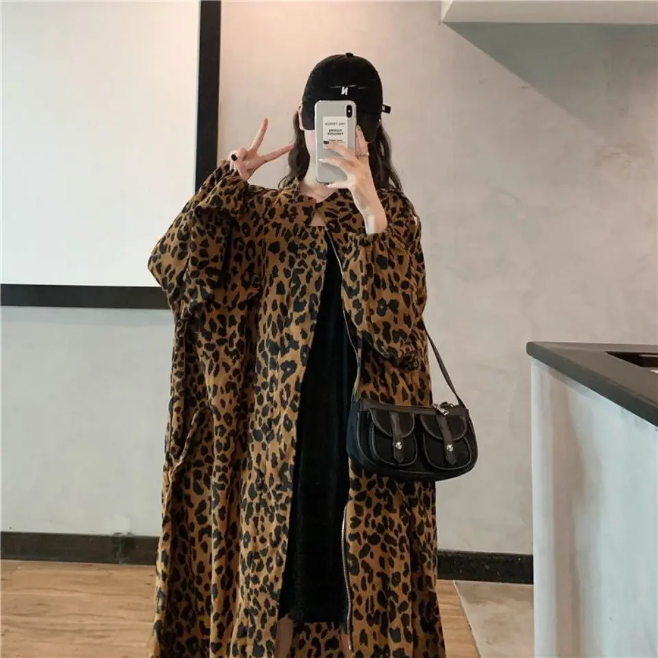 Spring Autumn Fashion Women\'s Thin Leopard Print Zipper Long Coat