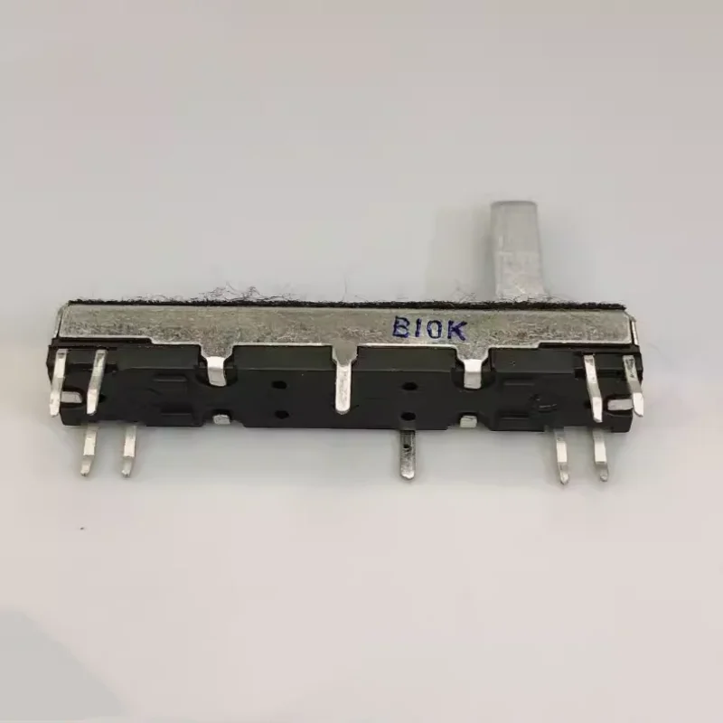 1pcs，Straight slip potentiometer，B10K，8Pin，  Total length 45mm，CT670，Keyboard volume putter