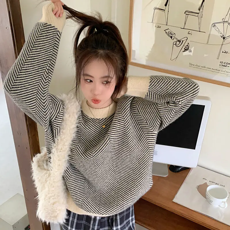 Korean Striped Pullover Sweater Bottoming Shirt Women's New Fall and Winter Design Loose Casual Knitwear Jacket Vintage Clothes