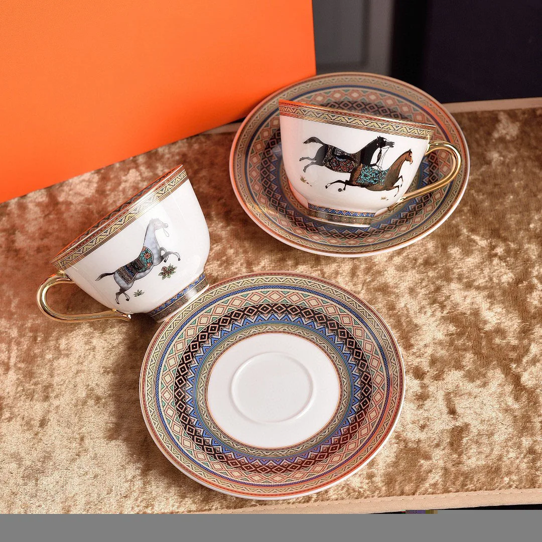 

Ceramic Coffee Cups with Matching Plates for Home Use Suitable for Daily Coffee Drinking and Dining Needs