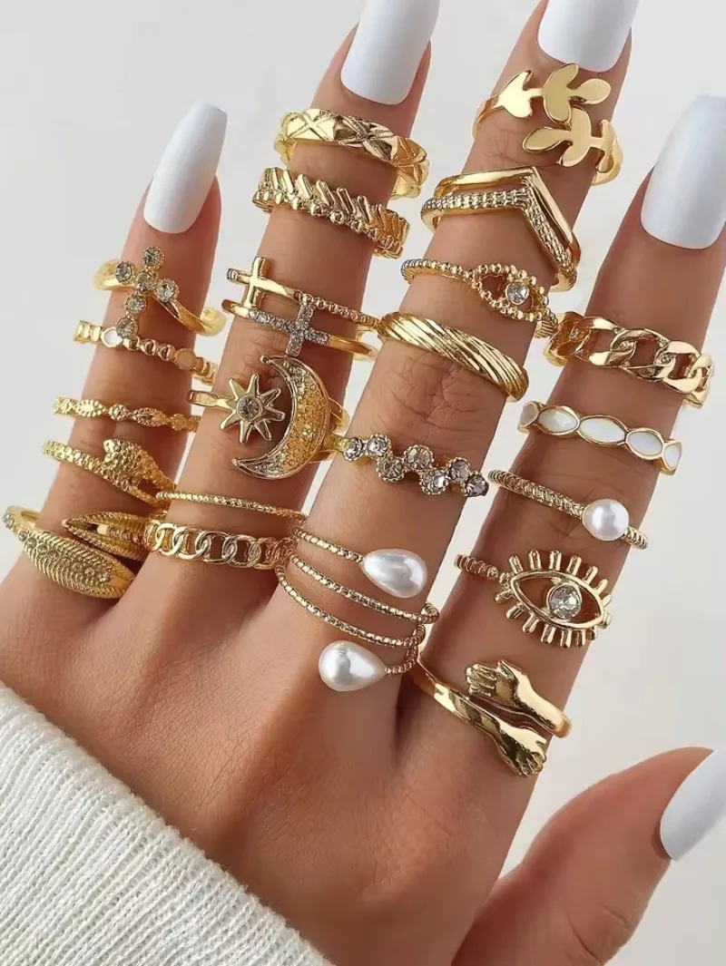 

Boho 23 Pcs/Set of Punk Pearl Rings Set for Women Fashion Eye Finger Leaf Ring Parties Festivals Gifts Daily Versatility Jewelry