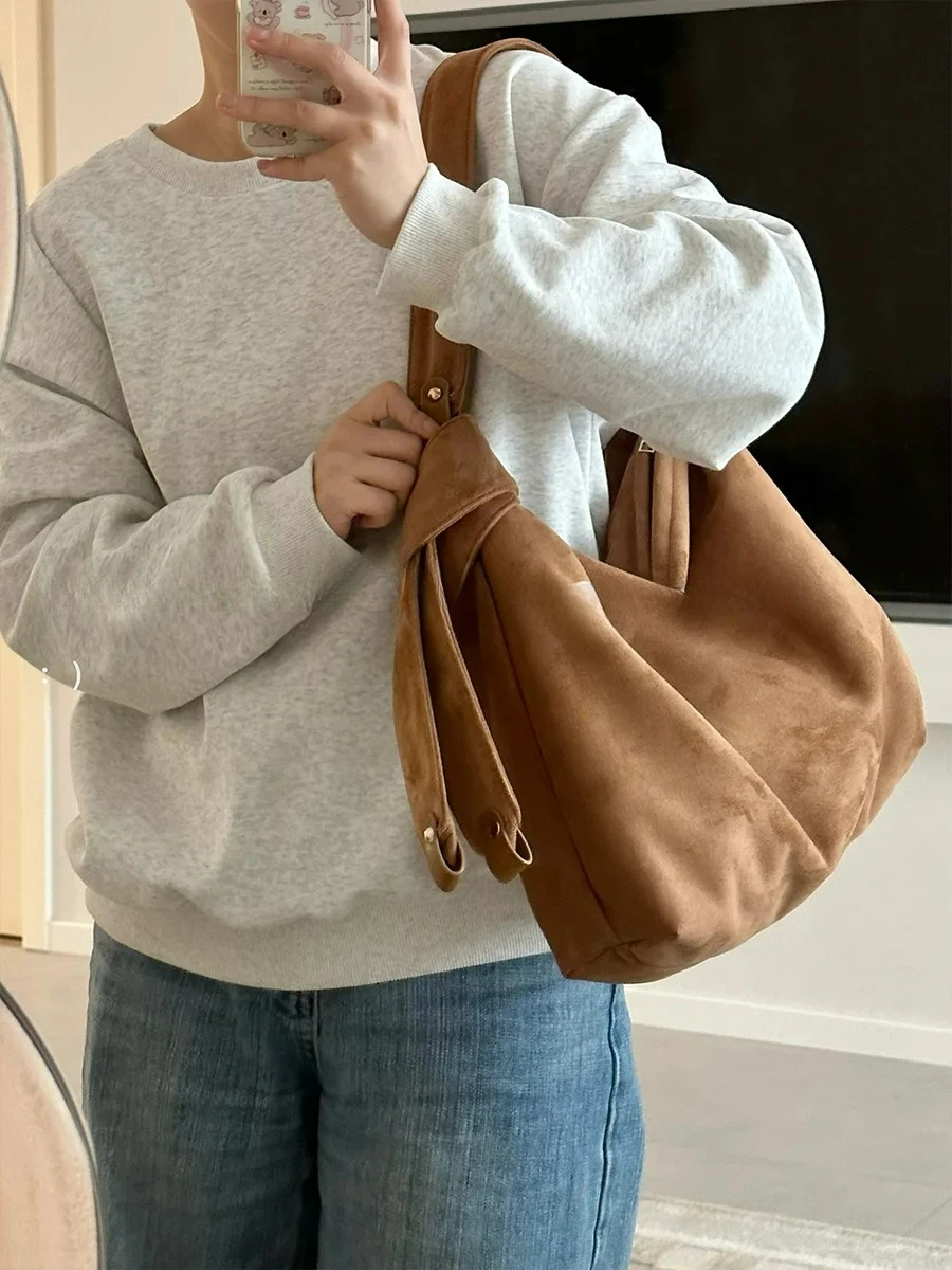 

Retro Suede Versatile Single Shoulder Crossbody Bags for Women Niche Large Capacity Tote Bag