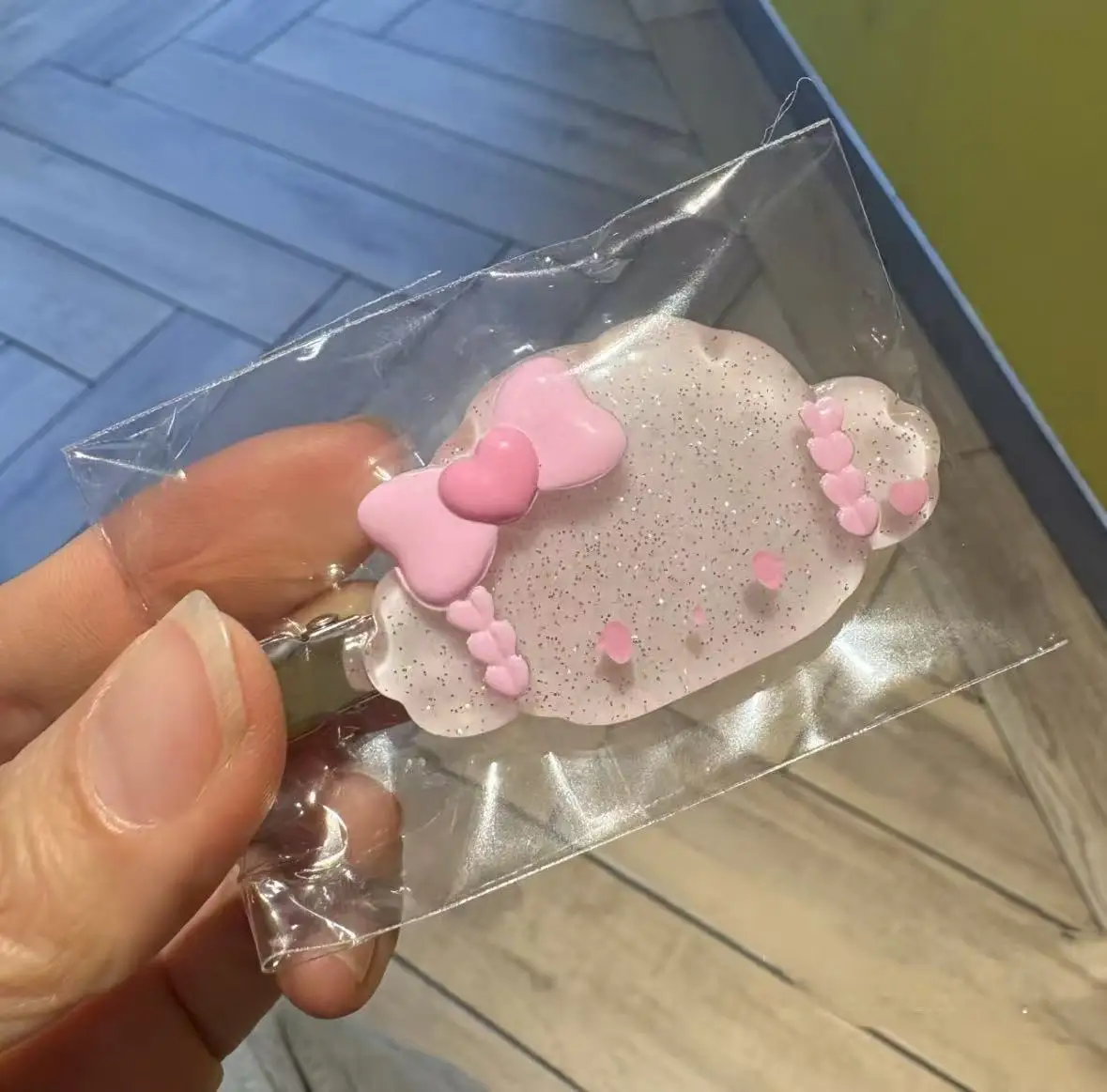 8pcs 헬로 키티 헤어핀을위한 카와이 달콤한 소녀 귀여운 만화 앞머리 사이드 클립 어린이를위한 창조적 인 머리 장식 생일 선물