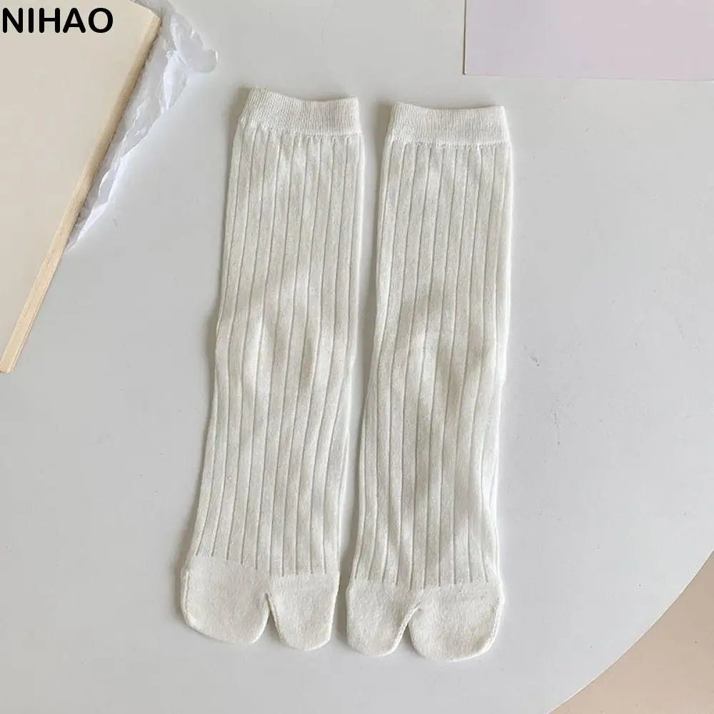 

2Pairs Elastic Candy Color Two Toed Cotton Socks Lolita JK Anti Slip Split Toe Sock Women Mid-calf Toe Separator Socks Girls