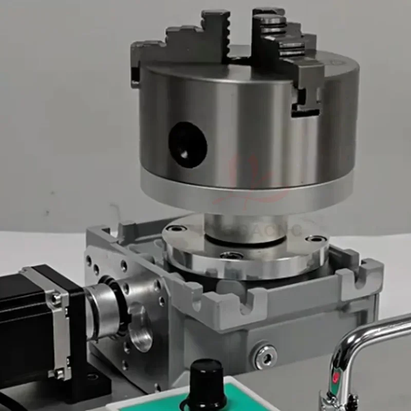 

D80/D100/D125/D160/D200 Высокоточный патрон 200 мм 160 мм 125 мм 100 мм 80 мм Поворотная ось Вертикальная 4-я вращающаяся ось для волоконного лазера