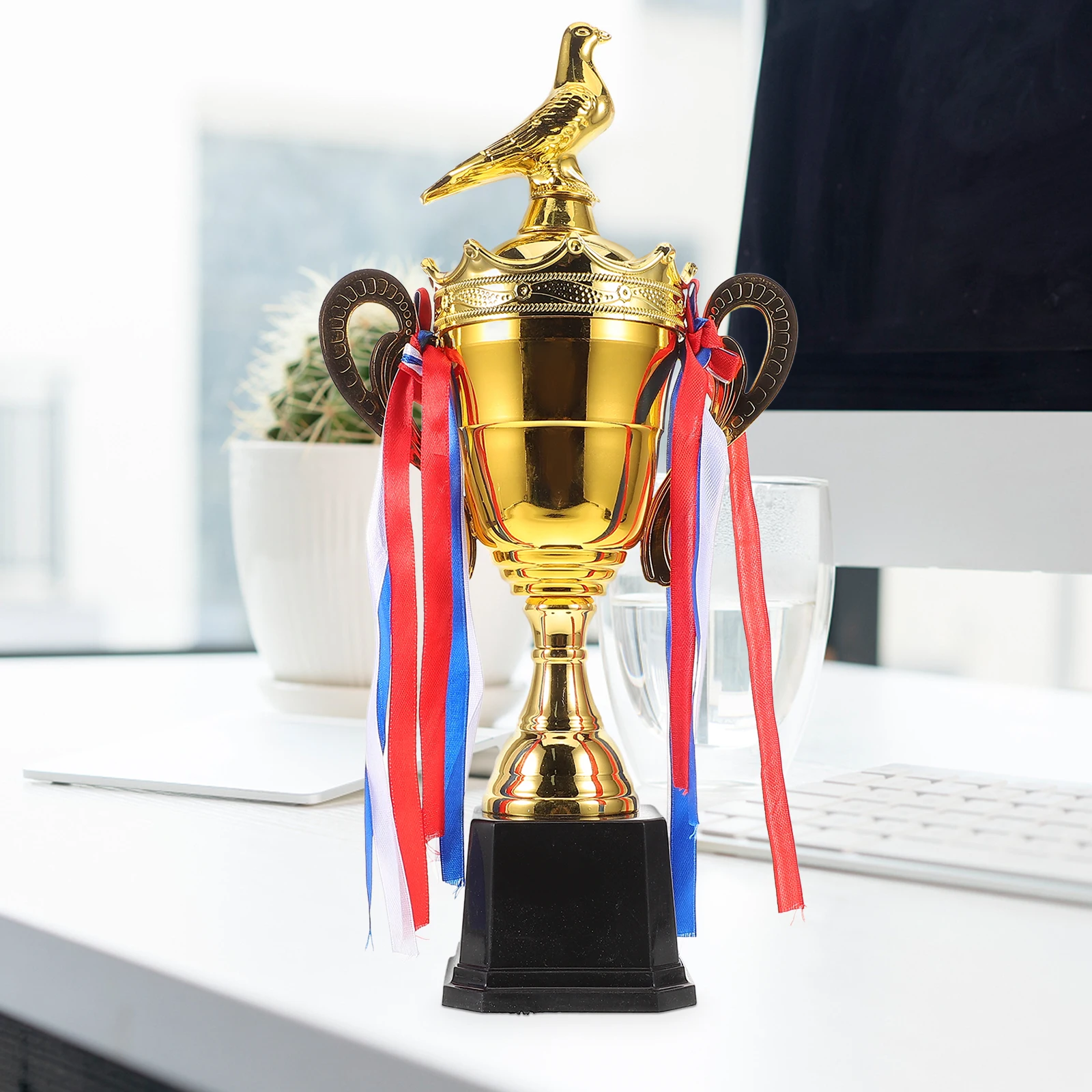 

Metal Pigeon Trophy Gold Finish Crown Cap Sports Competition Award Keepsake for Pigeon Racing Football Soccer Tournament