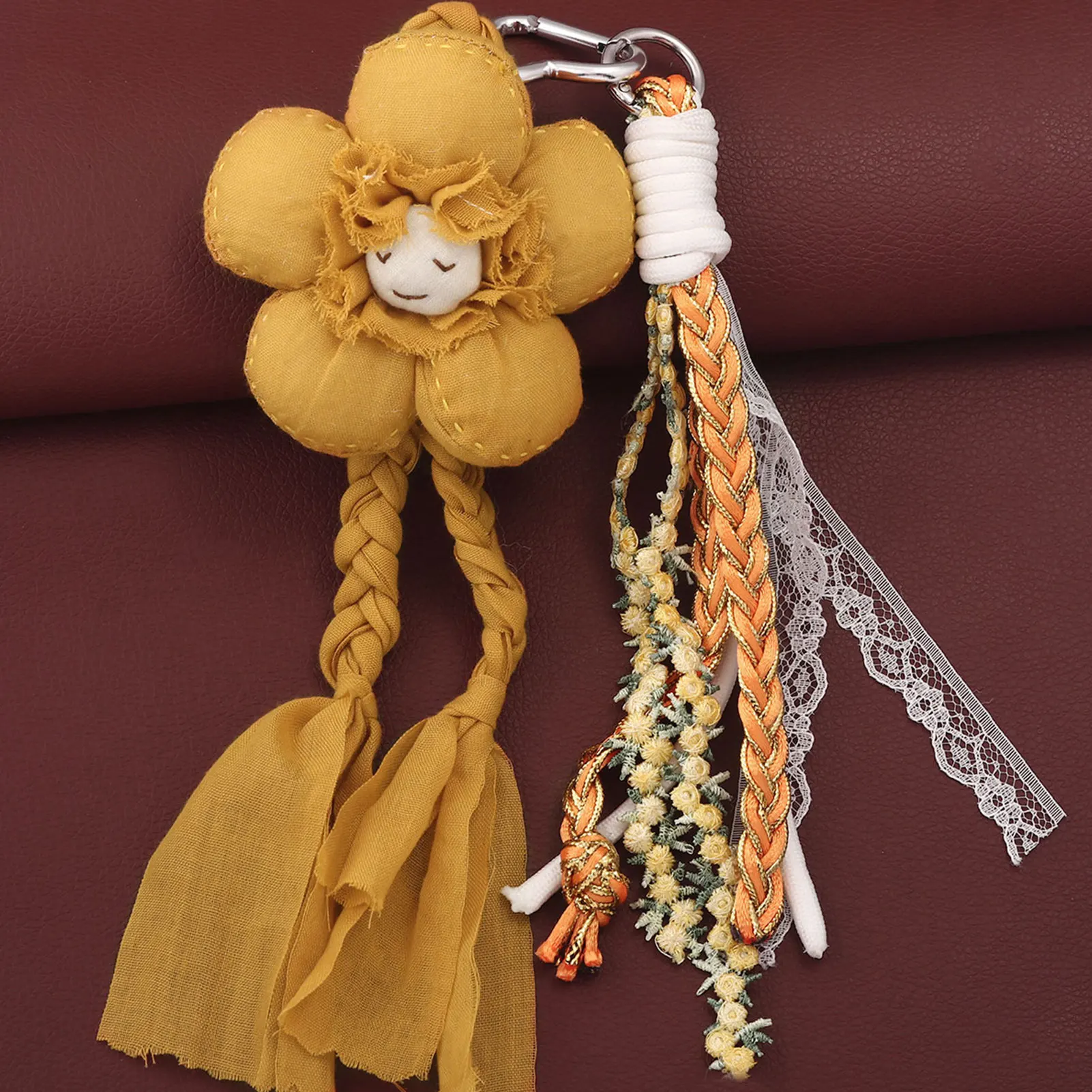 New Pastoral Fabric Smiley Woven Petal Sunflower Bag Pendant Forest-themed Keychain Ornament Car Interior Charm Decoration Gift