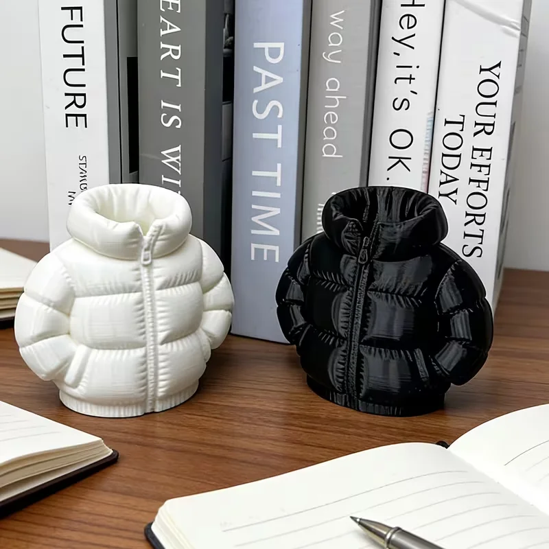 Cute Puffer Jacket Pen Holder, 3D Printed Novelty Desk Organizer, Creative Pencil Cup, Desktop Decor for Home Office School