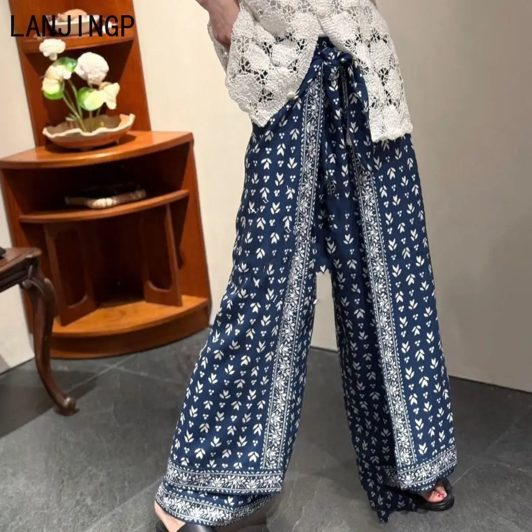 

Large size Korean unique and beautiful retro printing wide-leg pants skirt, new splicing, thin and relaxed
