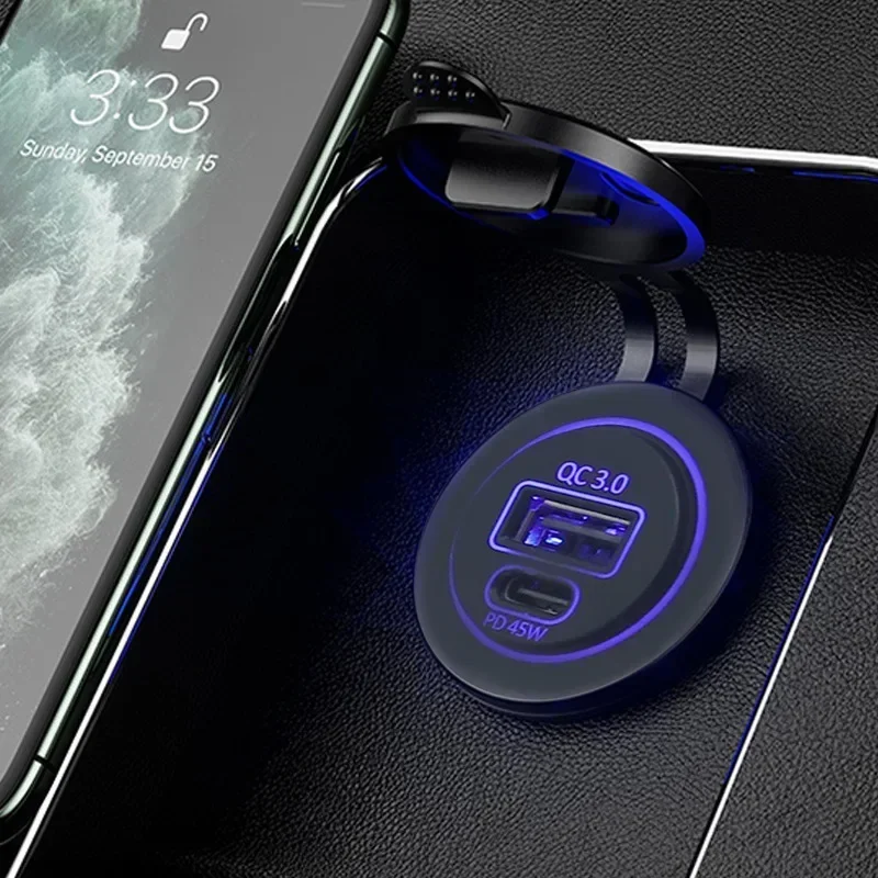 

Два нескольки USB-розетки 45 Вт PD USB — C и QC3.0 Порты 12 В/24 В USB C Автомобильное зарядное устройство с выключателем питания Быстрый автомобильный адаптер