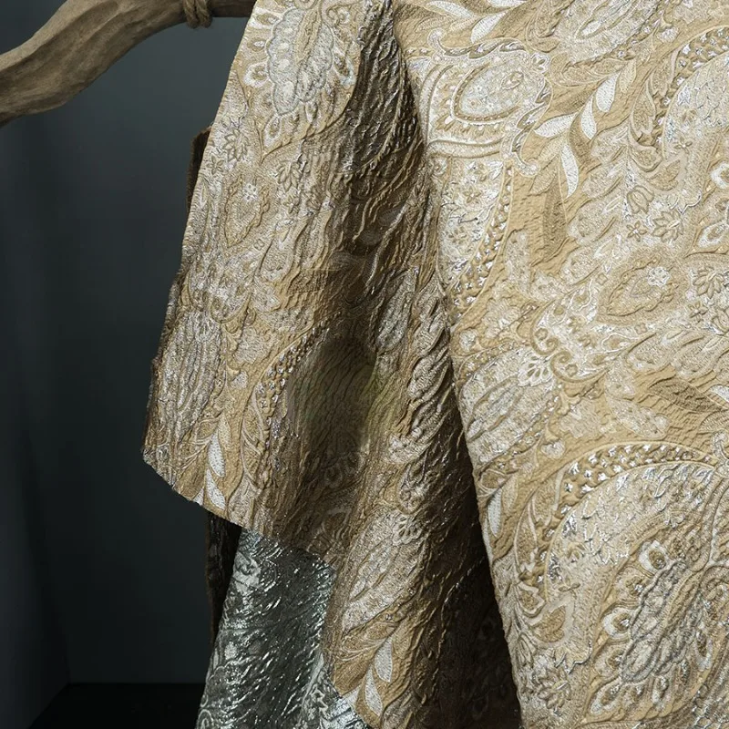 Resplendent Palace Style European Bright Silk Blend Three-dimensional Texture Embossed Jacquard Fabric Jacket Designer Fabric