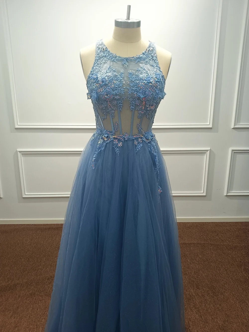 

A Line Evening Dress Dusty Blue Tulle 2024 Elegant Appliques Illusion Backless Embroidery Prom Gowns Formal Party Robe De Soiree