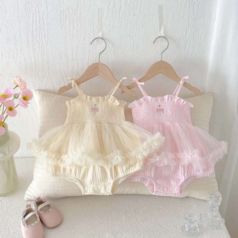 2026 Princess Style 0-2Y Baby Girls Bodysuits Ruffle Infant Rompers Lace Embroidery Cute Dress Style  Kids Jumpsuit