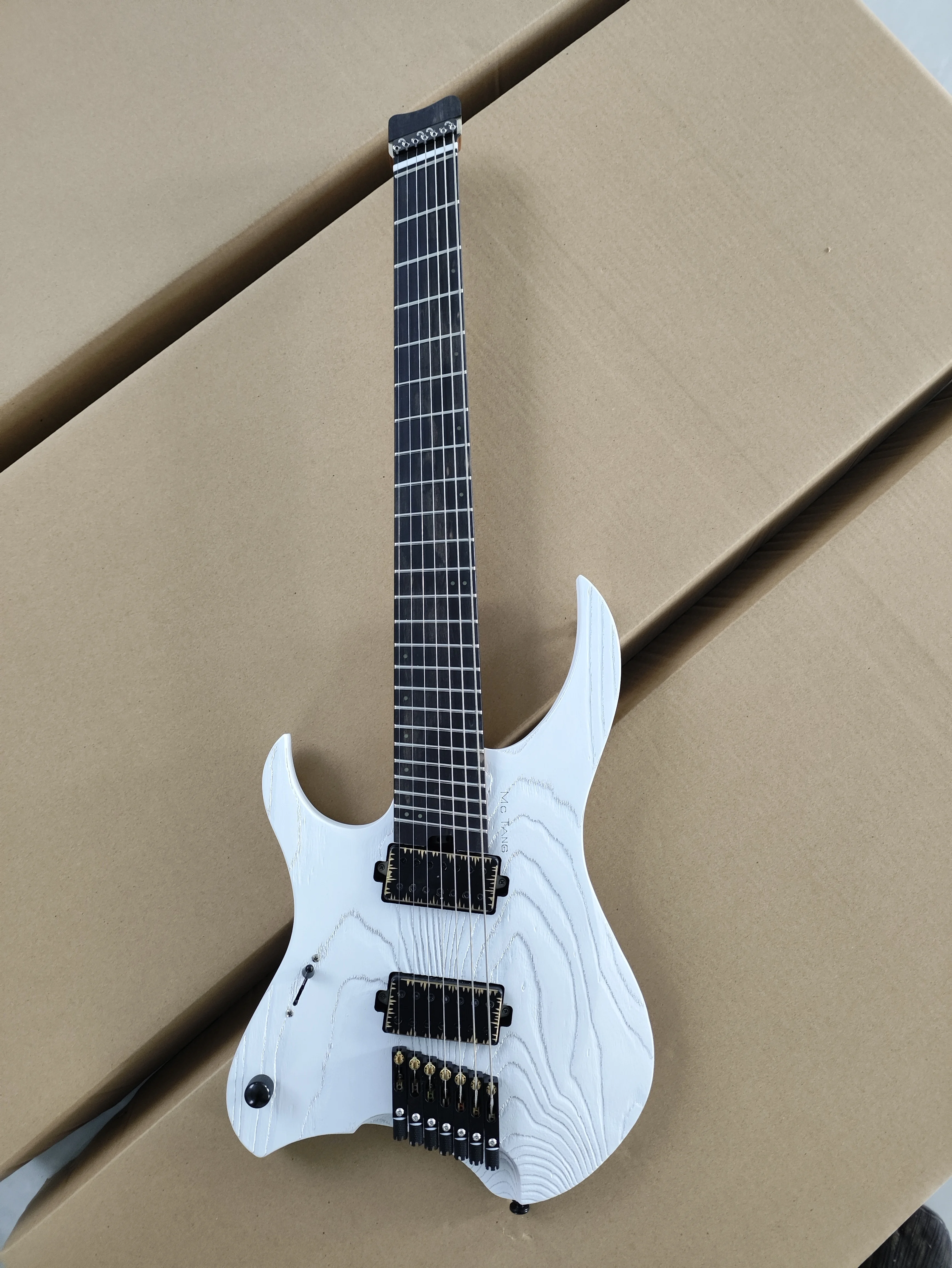 Lefthands  McTang Headless Electric Guitar, Fan shaped Frets,Handmade ， sandblasted