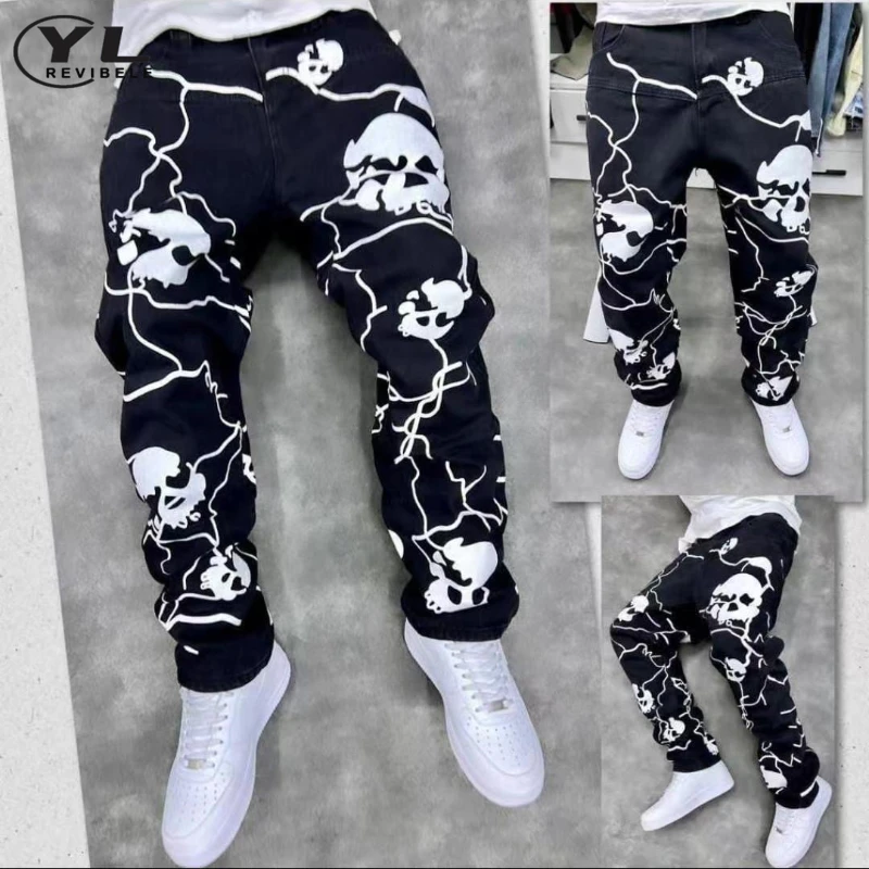 Celana jins lurus Hip Hop pria, celana Denim ukuran besar, celana Gotik Punk musim semi, celana lurus kasual motif tengkorak, celana jins cuci jalan Hip Hop