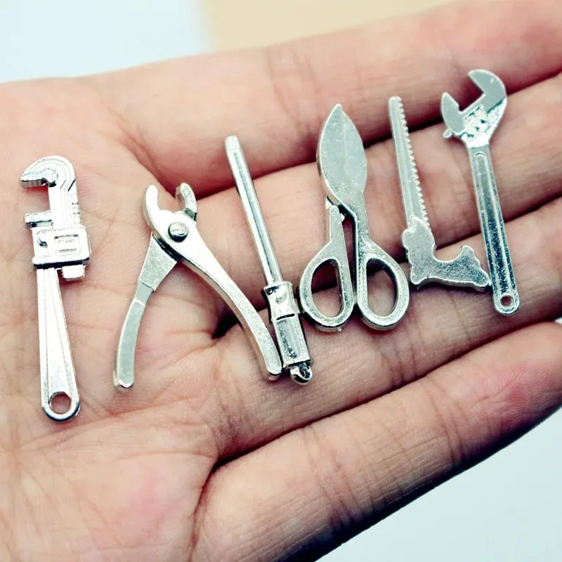 1/12 Dollhouse Mini Alloy Tools Adjustable Wrench Pliers Simulation Repair Model Scene Mini Props