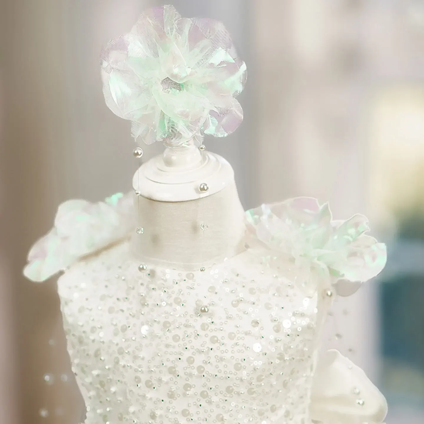 

Custom Flower Girl Dress Wedding Gown First Christmas Party Dress Sparkly Beaded Tulle Princess Ball Gown Kids Formal Pageant