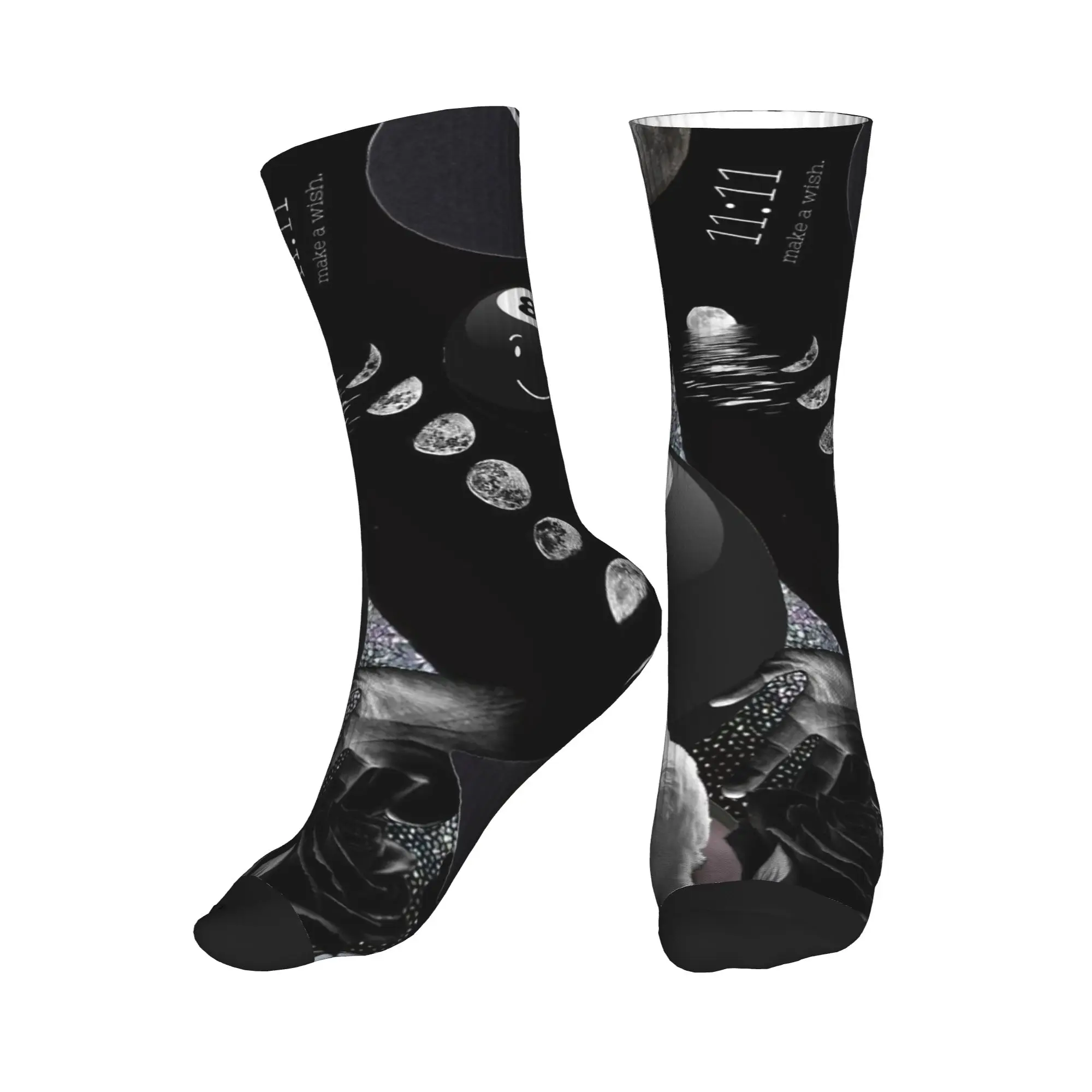 

All Seasons Battle for Dream Island BFDI 8-Ball Sport Middle Tube Socks Super Soft Crew Socks Casual Stockings for Men Women