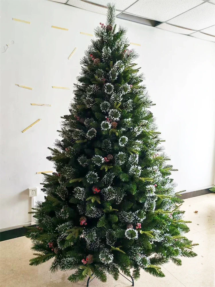 

Artificial Mixed Advanced Materials PE Christmas Tree with Metal Bracket Christmas Indoor & Outdoor Atmosphere Decoration