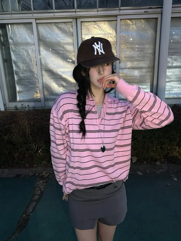 

American Casual Loose Base T-irt Women Early Spring 2025 New Hoodie Striped Collar Knitted Top Sweet Sle Long Sve