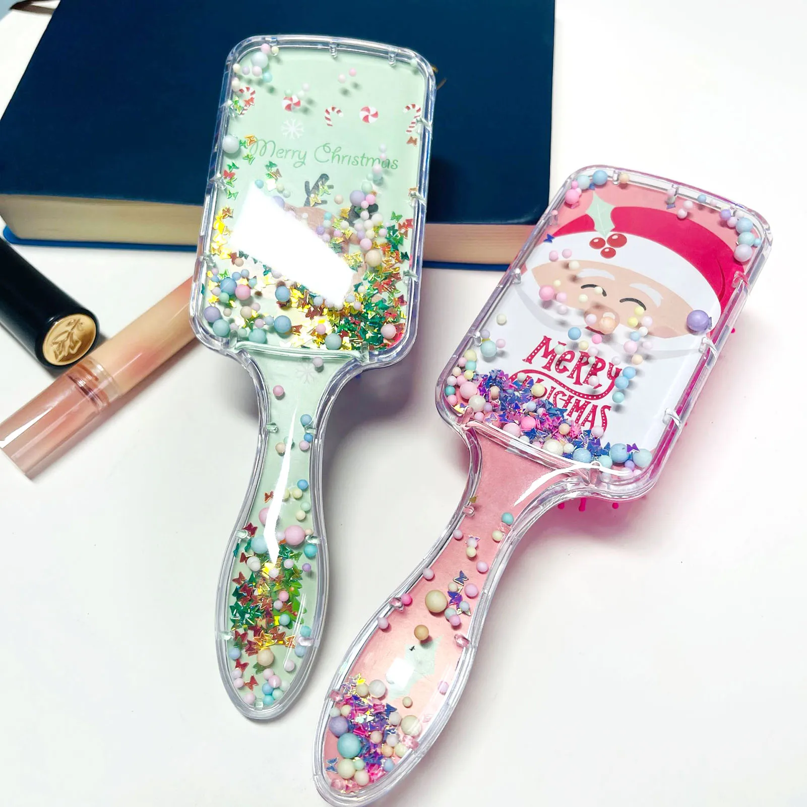 مشط وسادة كرتونية لعنصر عيد الميلاد مشط تدليك شفاف مضاد للعرق وسادة هوائية مشط 2025 هدية عيد الميلاد للزوجة والصديقة والأطفال