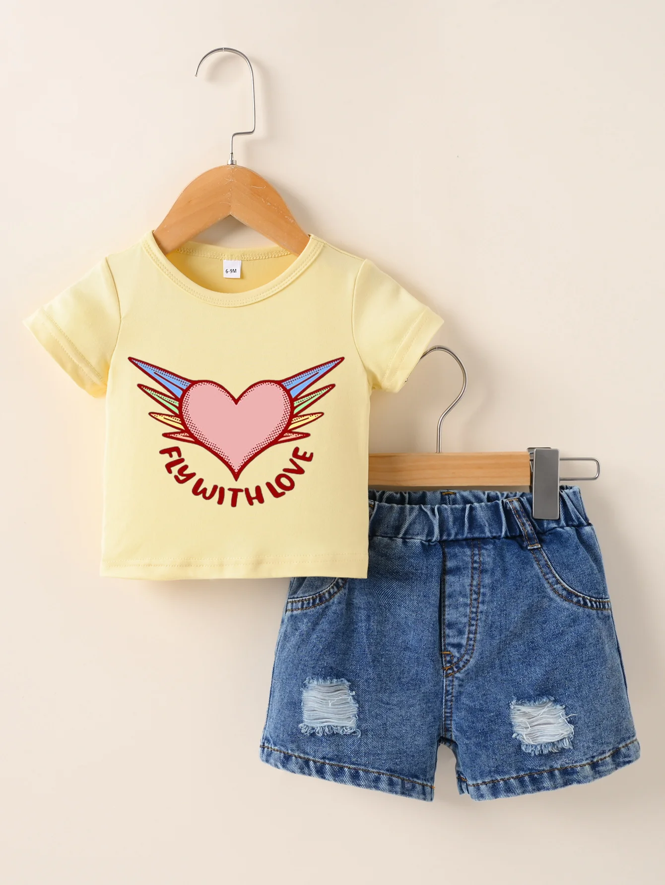 New Boys and Girls Summer New Boys and Girls Short sleeved Yellow T-shirt Round Neck Pullover+Denim shorts set