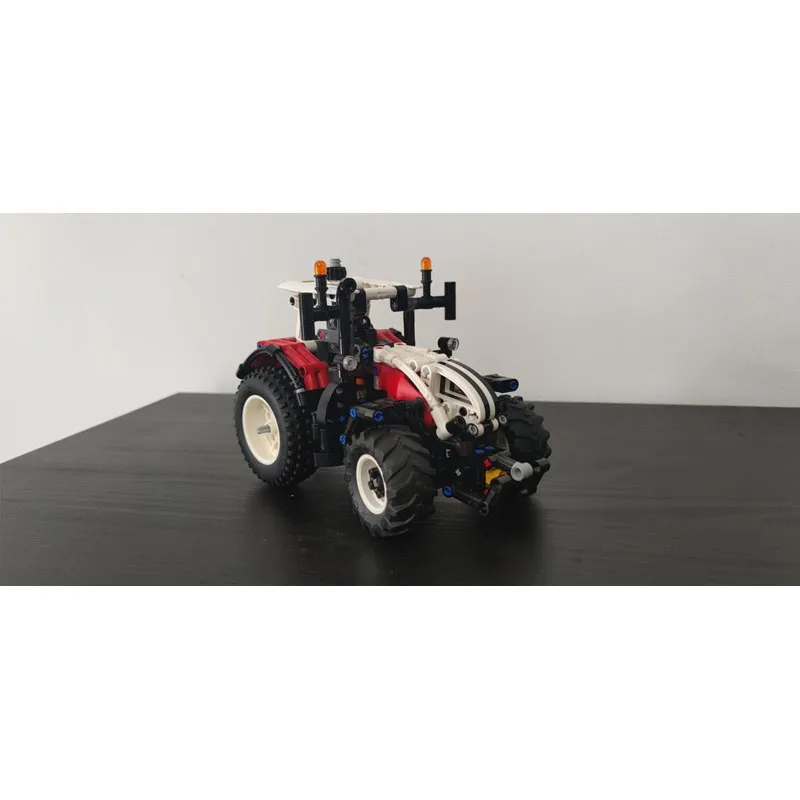 

MOC-157118 Urban Farm Agriculture 1980s Tractor Building Block Model 569 Parts Creative Boys Children's Birthday Toy Gift